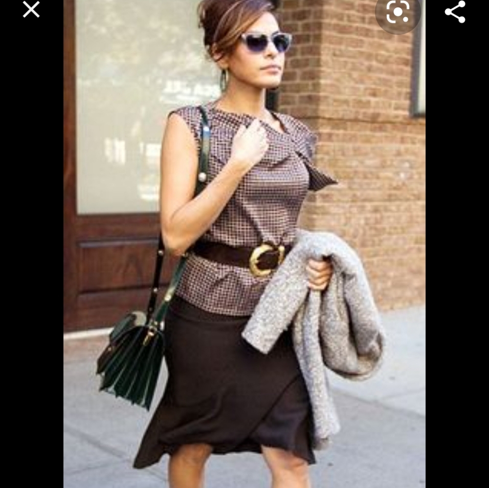 Eva Mendes top